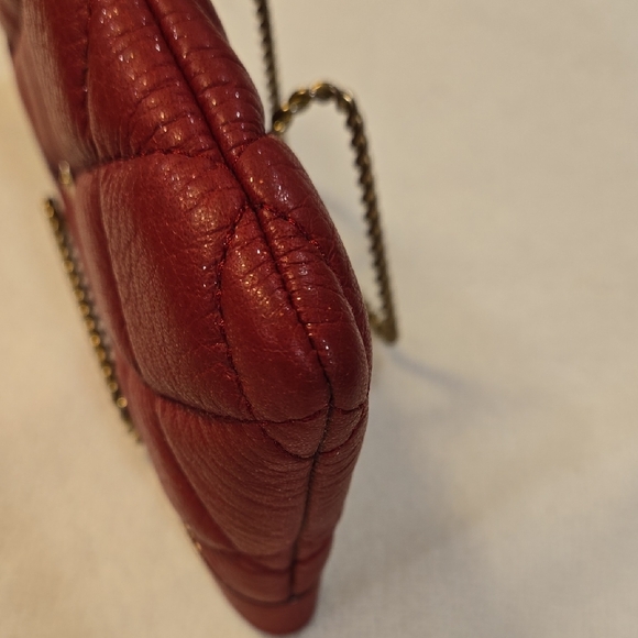RARE NWOT Kate Spade Briar Lane Quilted Red Leather Wristlet - Fits S24/iPhone - Picture 11 of 11